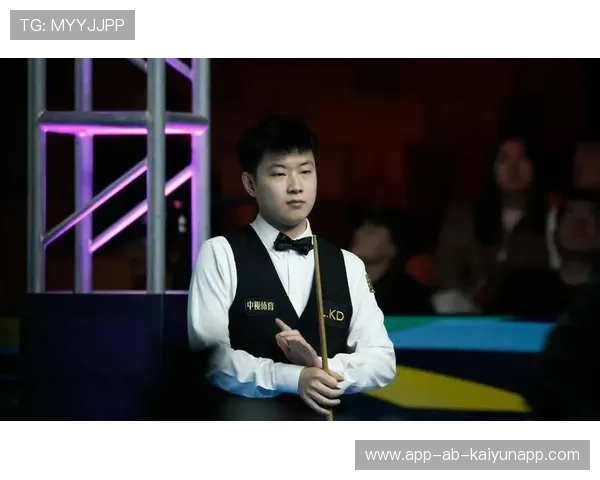 斯诺克国锦赛:8强诞生,决出最强4强,丁俊晖与赵心童或将迎来巅峰对决 斯诺克国锦赛:8强诞生,决出最强4强,丁俊晖与赵心童或将迎来巅峰对决