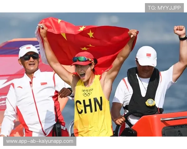 国际帆板女子锦标赛：中国女将稳定发挥夺牌，女子帆板rs_x级比赛